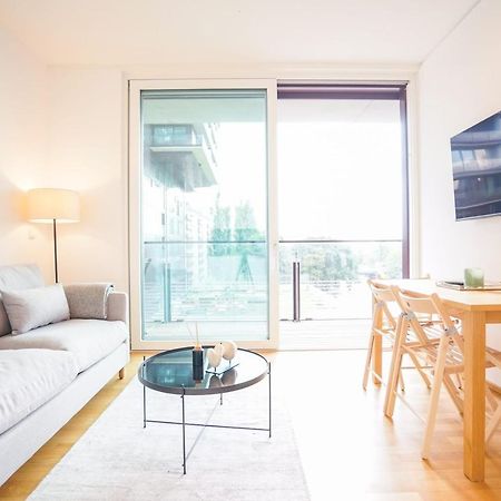 Suite In High-Rise On The Danube Vienna Exterior photo