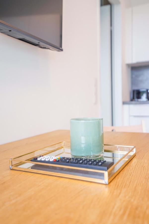 Suite In High-Rise On The Danube Vienna Exterior photo